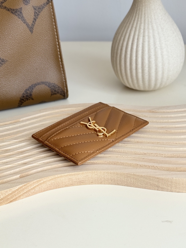 イヴサンローラン財布内部構造